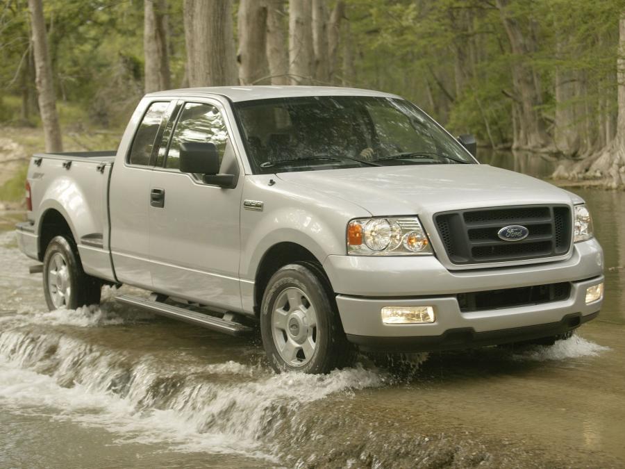  Ford F-150 STX 2004 года  (фото 3 из 4)